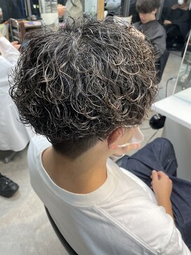 フィフス 原宿(fifth) 【ツイストスパイラルパーマ/波巻き/韓国マッシュウルフ】