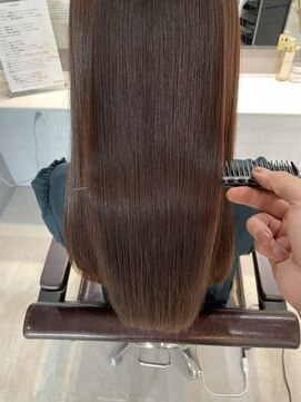 リバース バイ レオネ 南船場店(rebirth by Leone) 【ブリーチ】も美しく/パサつきに髪質改善♪心斎橋/カット