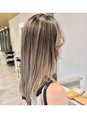 大人可愛い透明感バレイヤージュケアブリーチ小顔