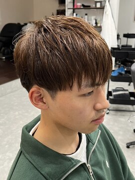 フゥ 宇都宮(FeU) 波巻きパーマツイストスパイラルパーマメンズマッシュパーマ