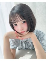 カシュカシュ 表参道(cache cache) ボブシースルーぱっつんぱっつん前髪おくれ毛ロブミディアム