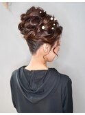 Dots.hairset