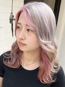 ラルガ 黒崎(Raruga) ハイライトカラーミルクティーベージュレイヤーカット