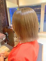 ヘアリゾート粋 ティガ 池袋店(tiga)&nbsp;外ハネミディ/ハニーベージュ