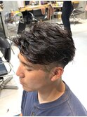調布メンズアップバングショートフェザーパーマ20代