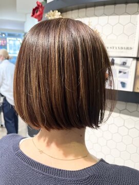 ジュイール(jouir) 三鷹ショートボブくびれショートイルミナカラー顔周りレイヤー