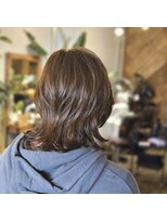 ヘアードレスビュー(hair dress V.I.E.W) マットベージュ×レイヤーウルフ