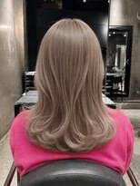エノア 青山(ENORE)&nbsp;ミルクティーグレージュ ケアブリーチ透明感ハイトーン