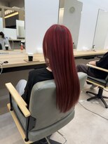 カイノ イオンモール橿原店(KAINO) 深みチェリーレッドのストレートロング