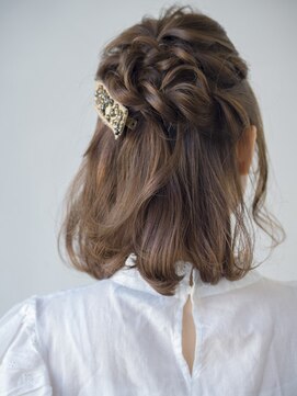 スリーバイキープ 尾山台(THREE by KEEP) 【THREEbyKEEP尾山台、関谷】編み込みアレンジ