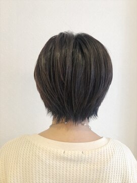 ネオリーブエム(Neolive em;) neolive em スモーキーショート☆☆