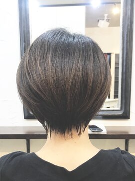 エトネ ヘアーサロン 仙台駅前(eTONe hair salon) eTONe 襟足がスッキリしたショート