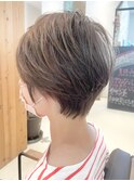 20代30代40代抜け感ショートレイヤーブラウンベージュ
