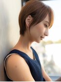 大人くびれショート/艶髪/美フォルム