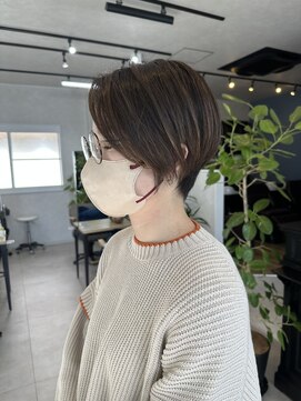 エモ(emo) ショートボブ