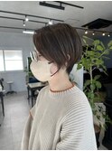 ショートボブ