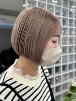 サンクプロジェクト(cinq PROJECT) ミルクティーベージュダブルカラー韓国風重めボブグレージュ