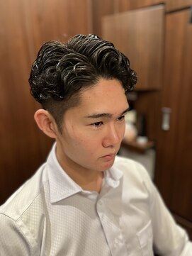 ヒロギンザ 池袋 サンシャイン通り店(HIRO GINZA) ツーブロック×パーマスタイル