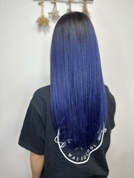 ジウ 上通り(JIU) 20代30代小顔ゆるふわロングバレイヤージュネイビー