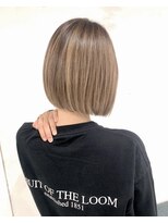 トレヘアー 京都 烏丸(tRe hair) ミニボブ　ハイライトデザインカラー