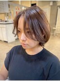 センターパート/韓国ヘア/顔周りレイヤー/抜け感/ショートボブ