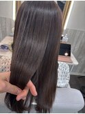 艶感のある滑らかなストレート