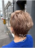 ミルクティーベージュ