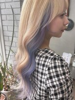 レイリー(Reilly) ブロンド×インナーカラー