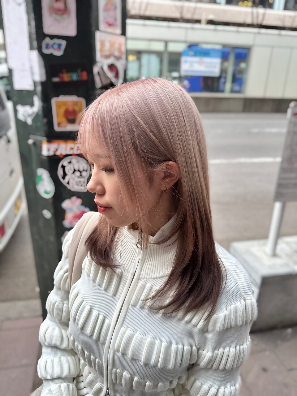 2026年夏】ミルクティーベージュ グラデーションの髪型・ヘアアレンジ
