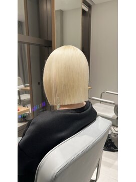 イヴ 原宿(I've) 抜きっぱなしブロンド×切りっぱなしボブ【原宿/i've】tomoya