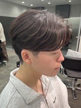 ジーニー 千葉(GENiE) シャドウパーマ/ニュアンスパーマ/韓国ヘア【高野優真】