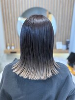 コレットヌーク(COLLET neuk)&nbsp;ぱつっとロブ/ 裾カラー