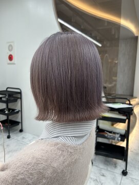 ロンドルピナス 小倉(Lond Lupinus) 縮毛矯正/ワンホンレイヤー/ミルクティーブランド/ダークブルー