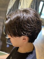 エクファフォーメンホワイト 大津 南草津(EX-FA FOR MEN WHITE) 波巻きツイストスパイラル/リバースセンターパート/瀬田