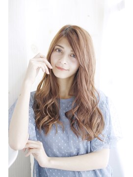 プリズム ヘアーデザイン みずほ台店 かきあげバングのミックスカールスタイル