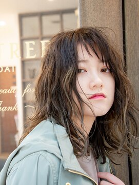 パームツリー 桜台店 ゆるふわハイライト