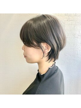 イチマルイチ 中野(100/1) ショート/ホワイトペールアッシュ