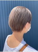 ミルクティーベージュ