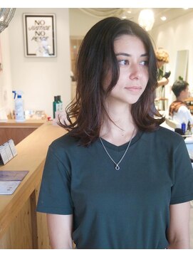 メグリ(meguri) セミロングレイヤー