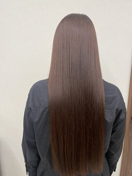 コルハバイラレヴ(CoLHa by Le Reve) 艶髪ストレート髪質改善 【広島廿日市コルハ 頼経圭子】