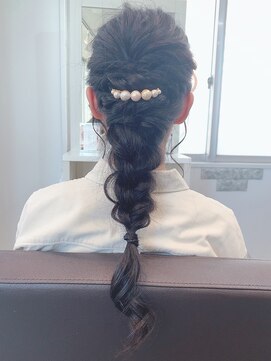 レディスペヘアー(redispe hair) あみおろし【名古屋駅・名駅・名駅西口・名古屋駅西口】
