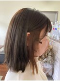 大人可愛いオリーブカラー