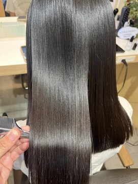 ヘアサロン テラ(Hair salon Tera) 自然な仕上がり縮毛矯正で触りたくなるさらさらヘアー