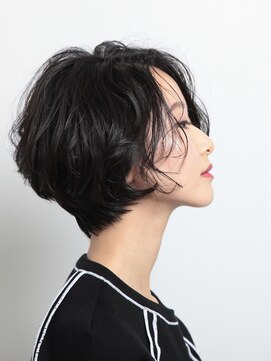 美シルエットショートボブxパーマ