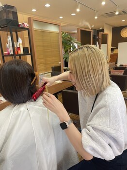 最初から最後までマンツーマン施術でスムーズで丁寧な対応！一人一人のお客様に合わせたスタイルをご提案◎