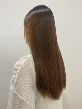 シャンティ(Shanti) 縮毛矯正専門店による縮毛矯正&髪質改善トリートメント