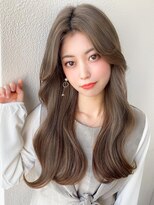 ラルユー 金山(LallYou)&nbsp;30代小顔に見えるくびれヘアレイヤー × オリーブグレージュ