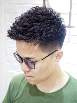ヘアーアンドグルーミング ヨシザワインク(HAIR&GROOMING YOSHIZAWA Inc.) メンズカジュアル刈り上げソフトモヒカン