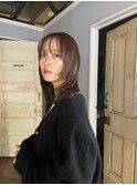 レイヤーカット ベージュカラー