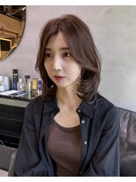フィルム(FILM)&nbsp;【FILM村田智寛】大人女子の鎖骨ミディアムレイヤー×ベージュ